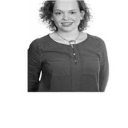 Soy Leonor, apasionada de la enseñanza y con amplia experiencia en el mundo académico como profesional en Derecho+Rel Inter.